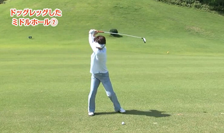 ドッグレッグしたミドルホール②