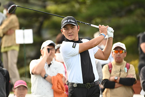 池村寛世選手